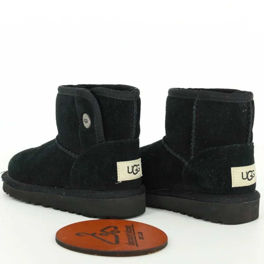 UGG preloved toe